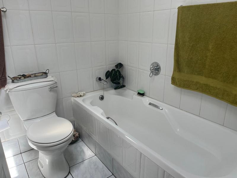 2 Bedroom Property for Sale in Hartenbos Central Western Cape